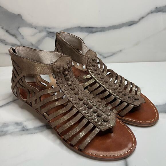 Vince Camuto | Women's Brown Gold Metallic Gladiator Back Zip Sandals Sz 6.5 - Picture 1 of 7